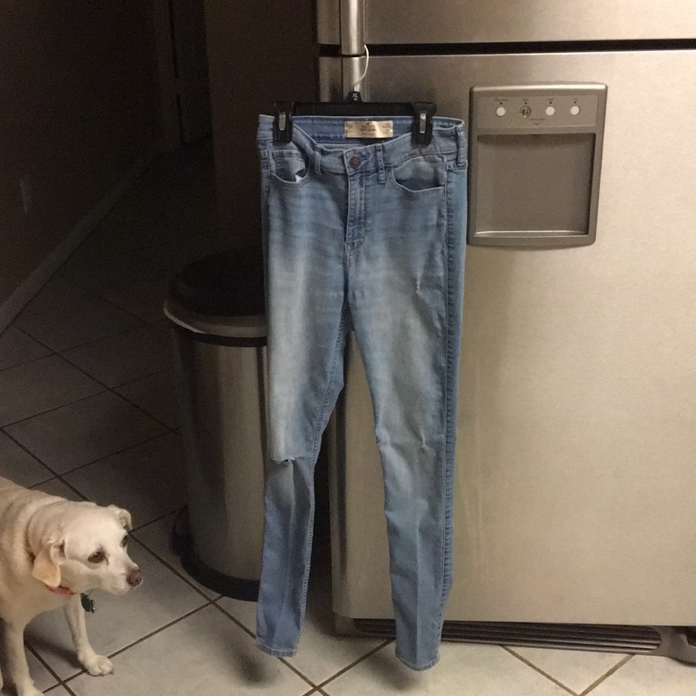 Hollister super skinny light wash ripped jeans
